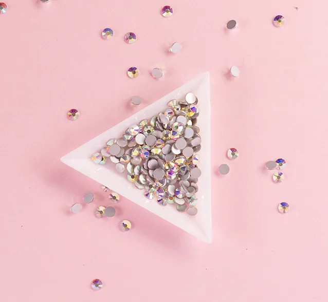 Recipiente Triangular para Cristales
